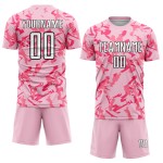 Licht sublimatiepatroon Abstract roze aangepast geometrisch voetbalshirt zwart-roze uniform Licht sublimatiepatroon Abstract roze aangepast geometrisch voetbalshirt zwart-roze uniform
