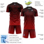 Aangepast shirt sublimatie zwart uniform lijnen voetbal rood