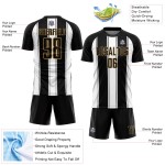 Goudkleurige uniforme lijn zwart wit oud voetbalshirt op maat sublimatie Goudkleurige uniforme lijn zwart wit oud voetbalshirt op maat sublimatie