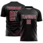 Zwarte geometrische aangepaste voetbalshirt met karmozijnrode en witte uniforme lijnen en sublimatie Zwarte geometrische aangepaste voetbalshirt met karmozijnrode en witte uniforme lijnen en sublimatie